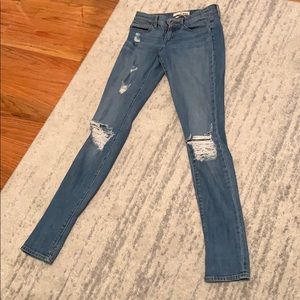 Ditto’s ripped jeans